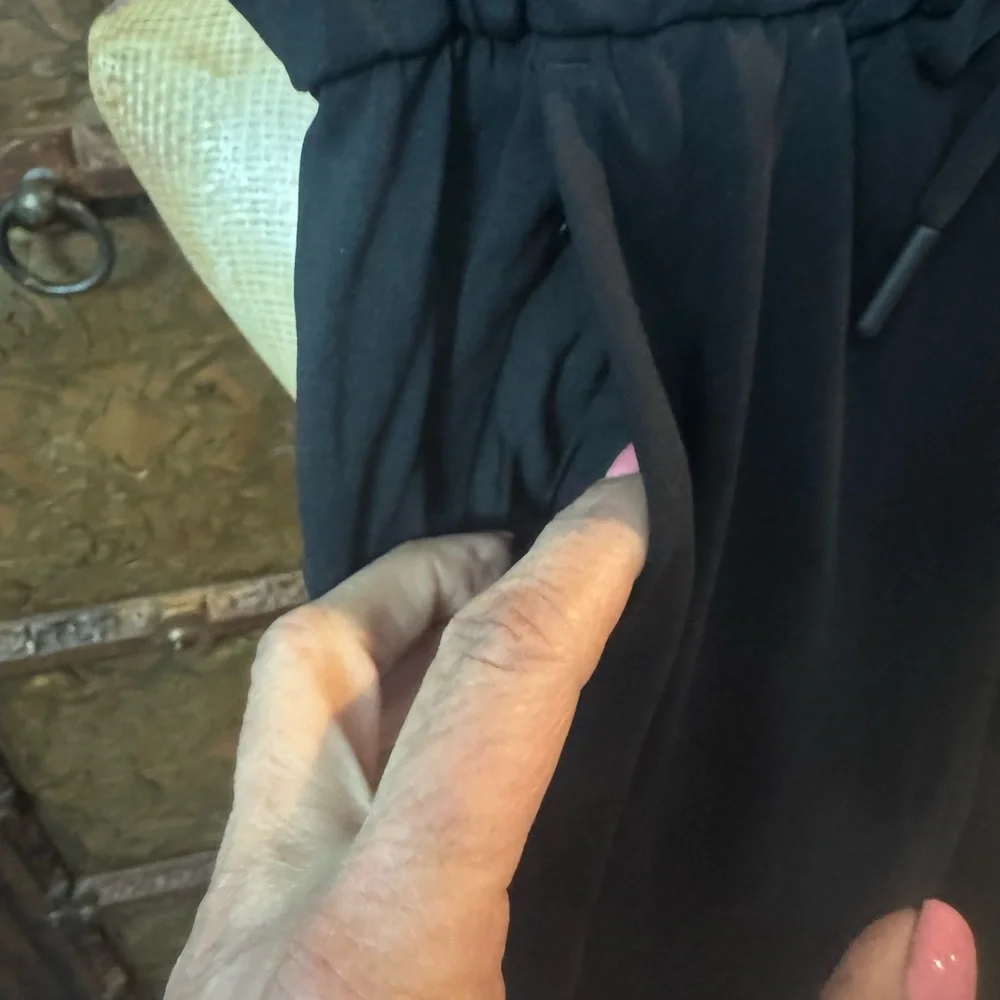 lululemon athletica lightweight black